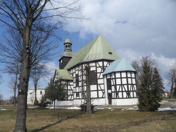 Kościół od strony południowej