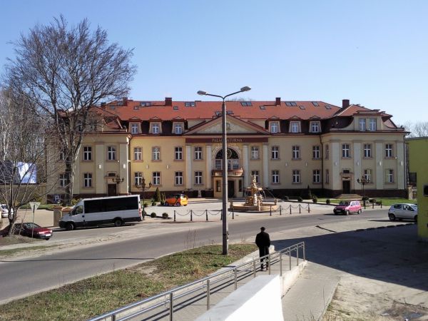 Pałac Saturna przy ulicy Dehnelów