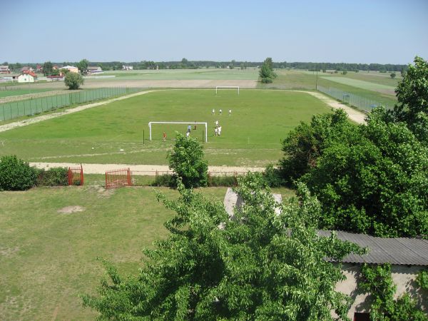 Chabilice widok na boisko