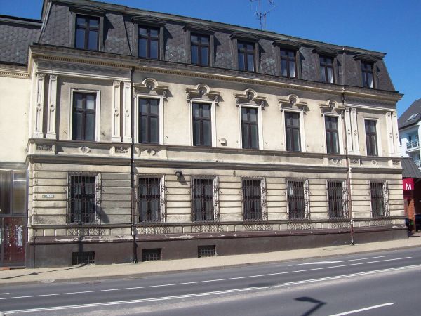 Zabytkowa kamienica przy ul. 1.Maja