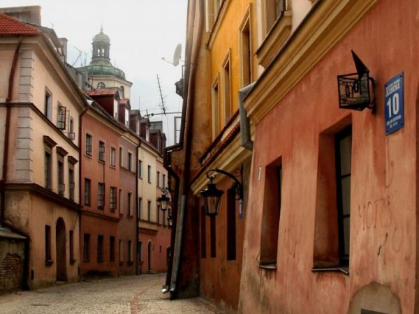 Stare Miasto - ulica Jezuicka.