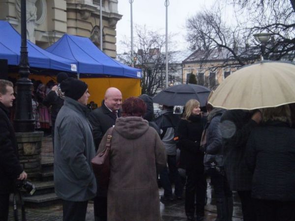 N.Sącz .Opłatek wigilijny Prezydenta pod ratuszem.