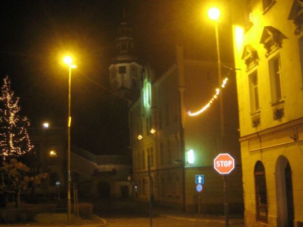STYCZNIOWA  NOC  W  MIĘDZYLESIU