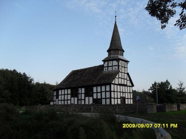 KOŚCIÓŁ W SŁAWIE