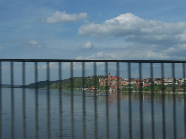 Grudziądz...- widok na Nadwiślańskie Błonie