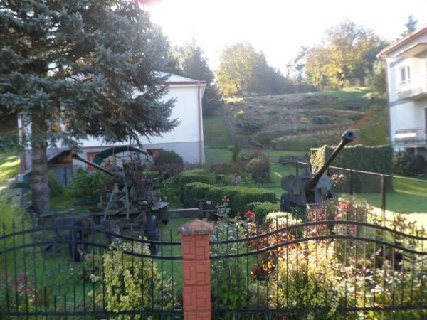 to są eksponaty podstawowe - główne ale warto poznać te zgromadzone w domu.