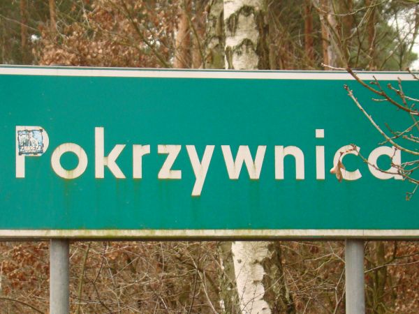 Wjazd do Pokrzywnicy