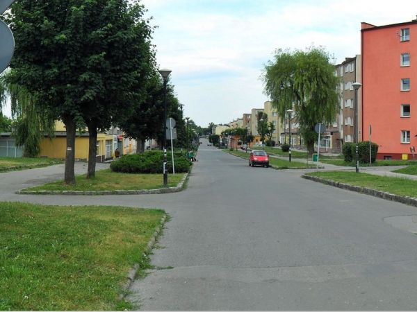 Aleja Wojska Polskiego w kierunku centrum miasta