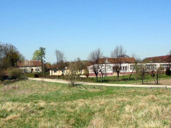 Widok na nową szkołę.