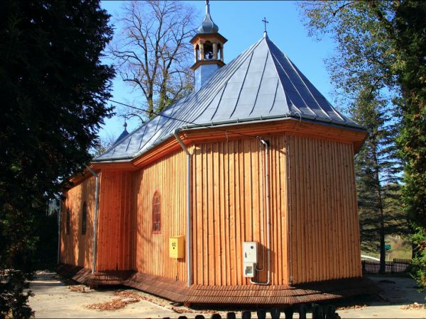 Cerkiew św. Dymitra w Kuźminie - drewniana  cerkiew greckokatolicka . Została zbudowana w 1814 r. Obecnie użytkowana jest jako kościół rzymskokatolicki pw. Matk