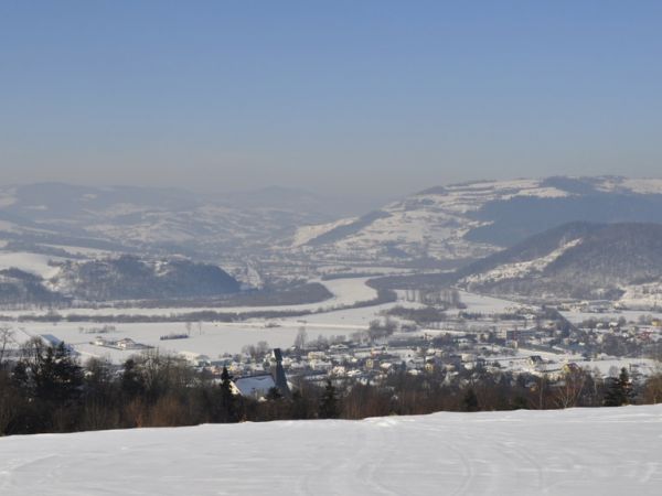 Widok z Wielogłów w kierunku Marcinkowic i Białej Wody