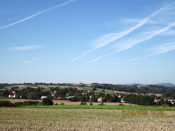 Wycinek panoramy wsi Przybówka