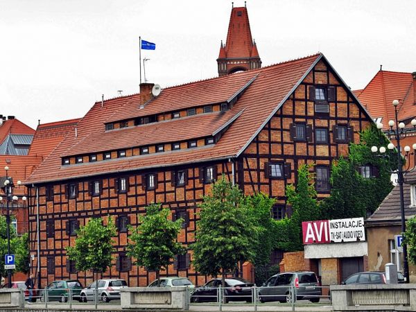 Przy ulicy Stary Port