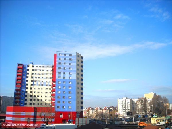 Wrocław - wieżowiec - ul. Estonska róg ul. Strzegomskiej