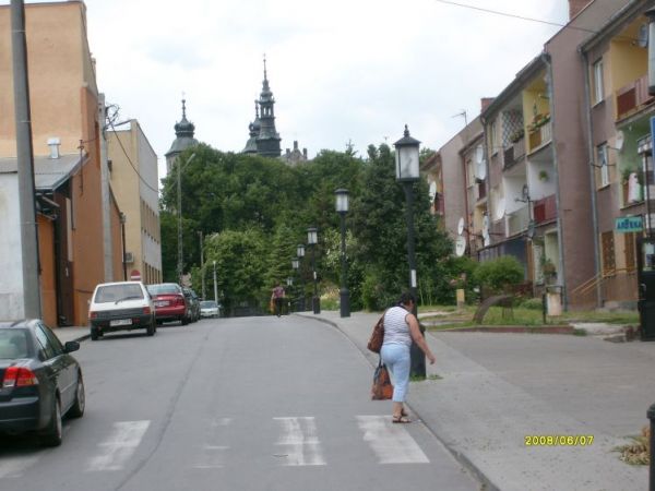 Widok na Kolegiatę św. Marcina z Tours.