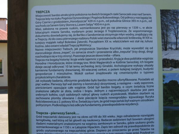 plansza z informacjami krajoznawczymi - w centrum wsi.