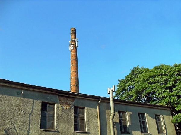 Komin na terenie Starego Młyna