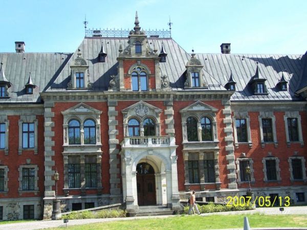 Palac w Pławniowicach