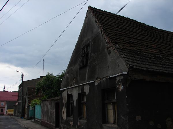 Ciemniejsza strona Koronowa