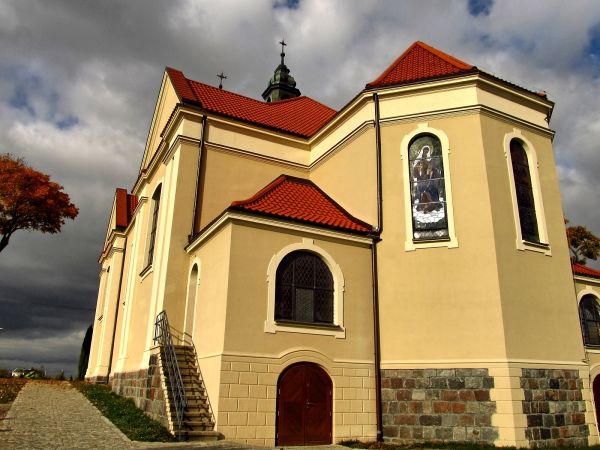 Kościół p.w.  św. Elżbiety w Pinczynie