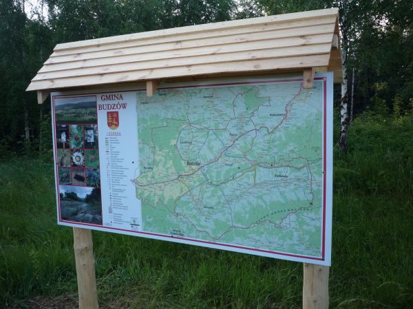 "Gmina Budzów" Mapa na szlaku.