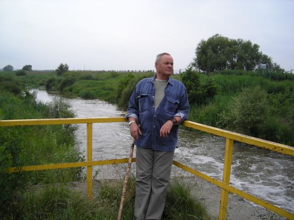 Widok na Barycz za tamą.