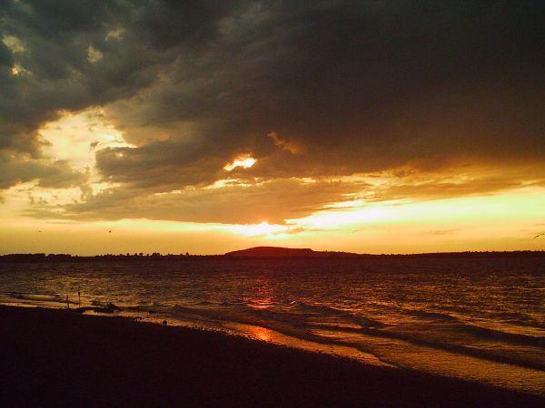 Jezioro Mietków -od strony Domanic