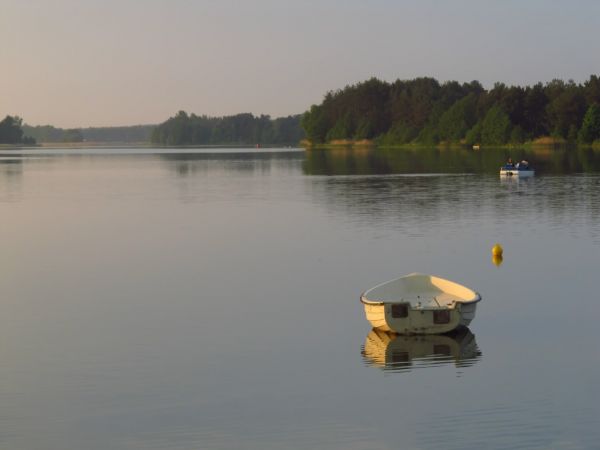 Nad jeziorem Wdzydze wiosną 2016