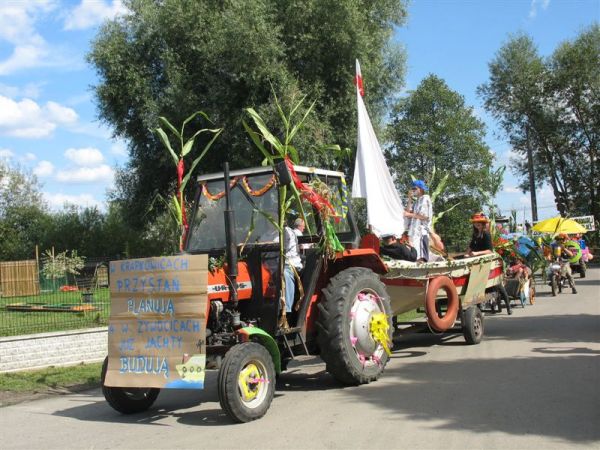 Korowód dożynkowy 2009