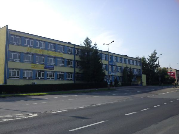 Sosnowiec-Zagórze. Zespół Szkół Architektoniczno-Budowlanych.