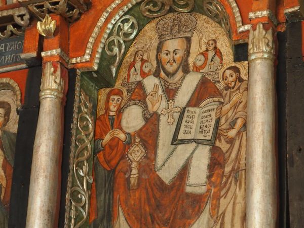 ikona główna w ścianie ikonostasu - tu scena Deesis - ku tronującemu Chrystusowi zwracają się orędownicy ludzkości - Maryja i Jan Chrzciciel.