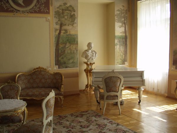 Czerniewice - wnętrza pałacowo hotelowe