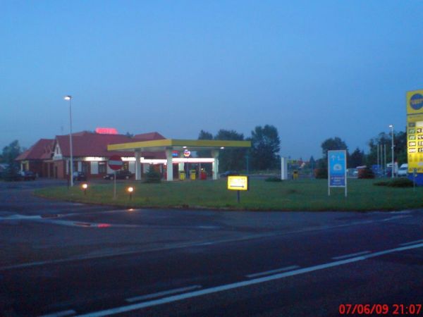 Nadwiślanka. Motel nocą