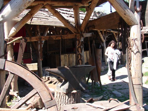 Stare Drawsko - zamek Drahim