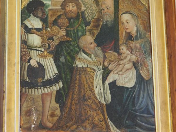 "Pokłon Trzech Króli" w szopce betlejemskiej - scena przedstawiona na jednym z obrazów zdobiących kościół. Takich dzieł / przekazów na co dzień się nie podziwia