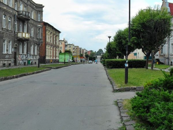 Aleja Wojska Polskiego w kierunku Dworca PKP