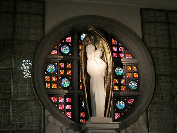 Bazylika Mniejsza w Niepokalanowie - wnętrze