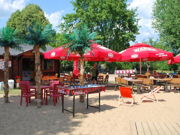 Bar Wyspiarz-pilski park na wyspie