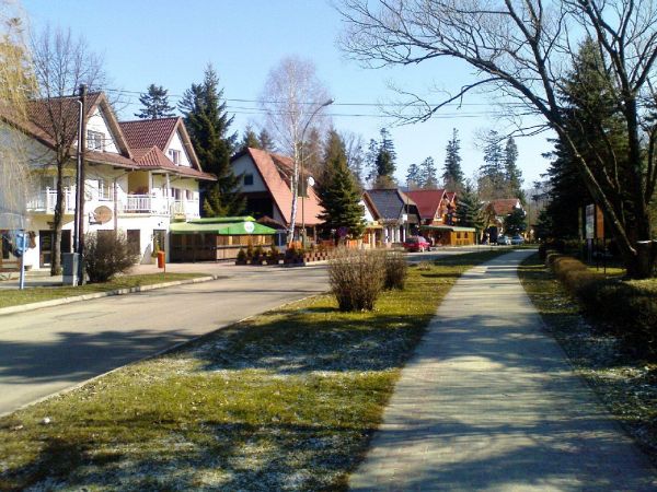 Polańczyk - fragment ulicy Sanatoryjnej