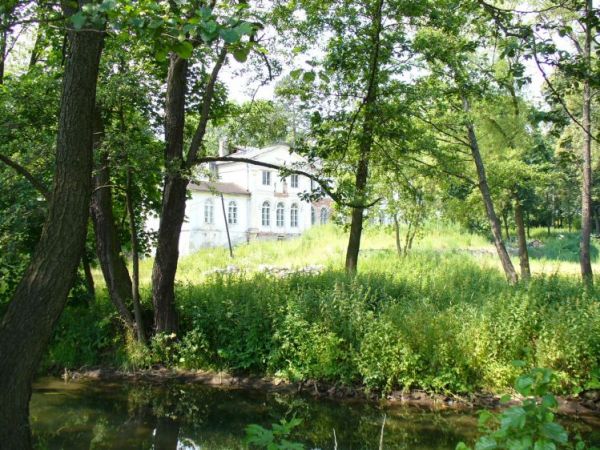 Zabytkowy Dworek w Białej Wielkiej