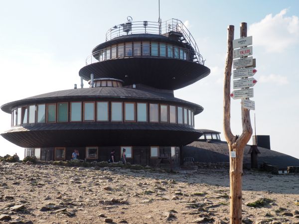 Wysokogórskie Obserwatorium Meteorologiczne - w służbie od 1974r.