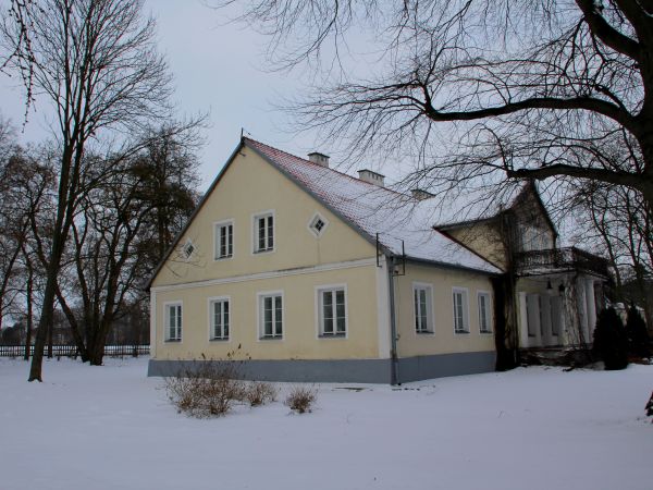 Dworek dziedziczki dóbr w Gołotczyźnie, hrabianki Aleksandry Bąkowskiej.
