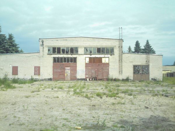 Nieczynna Hala, dawny teren Warsztatów Szkół
Mechanicznych.ul. Romualda Trauguta.
