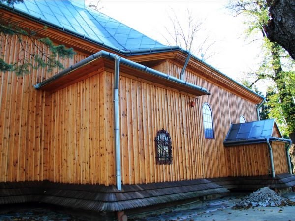 Cerkiew św. Dymitra w Kuźminie - drewniana  cerkiew greckokatolicka . Została zbudowana w 1814 r. Obecnie użytkowana jest jako kościół rzymskokatolicki pw. Matk