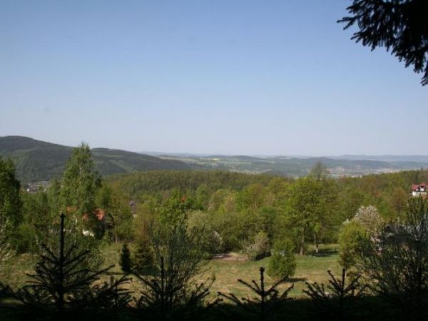 Michałowice-widok na góry Izerskie