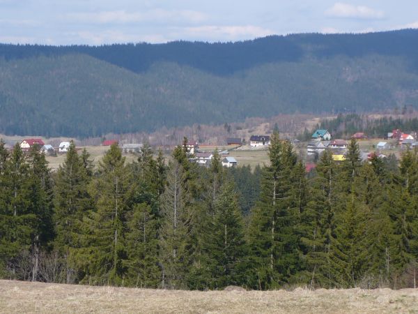 Butorówka widziana z Dużego Smerekowa wczesną wiosną 2010.