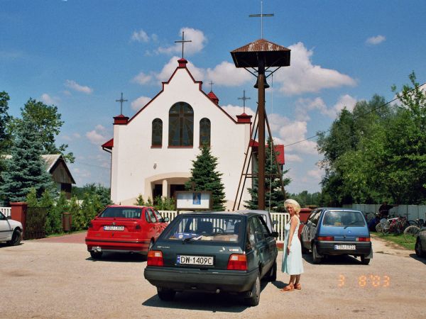 Kościół parafialny w Brzostkowie
