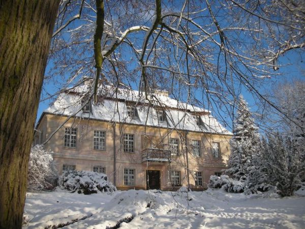 Barokowy dwór w Dawidach