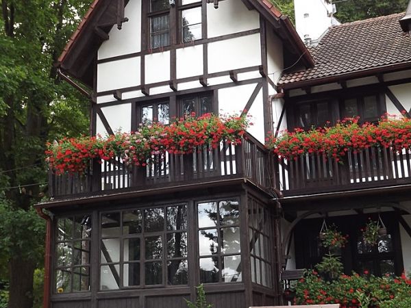 Budynek Dyrekcji Oliwskiego ZOO