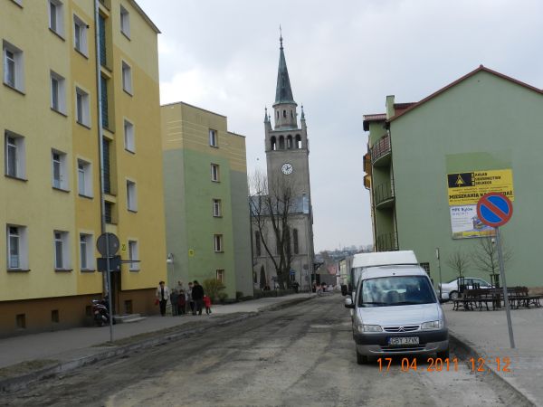 W glebi kosciol Sw. Katarzyny